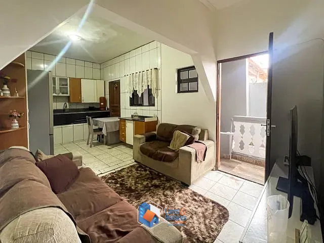 Casa com 125m² 4 quartos e 2 banheiros, à venda, no bairro Vila Correia em Mauá