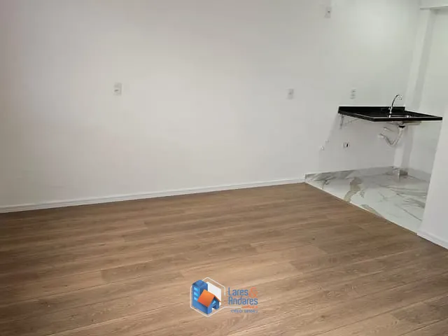 Outro com 24m² 1 quarto e 1 banheiro, à venda, no bairro Santana em São Paulo
