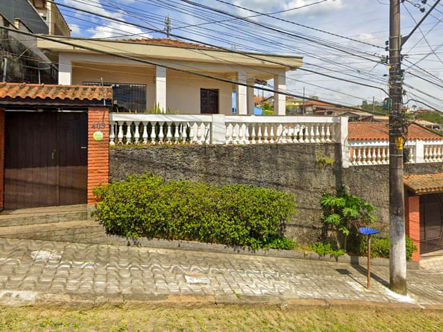 Foto do Outro - Casa de vila para venda em Centro Alto com 5 quartos, sendo 1 suíte, 412m² | Lares e Andares Imóveis