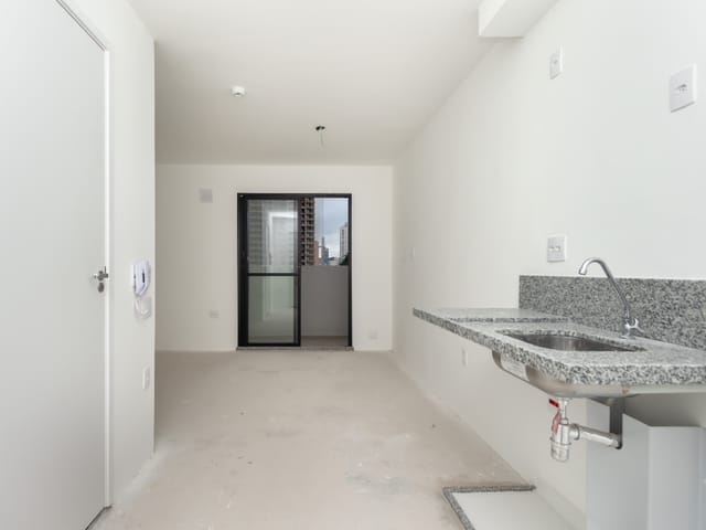 Outro com 905m² 1 quarto e 1 banheiro, à venda, no bairro Jardim das Acácias em São Paulo