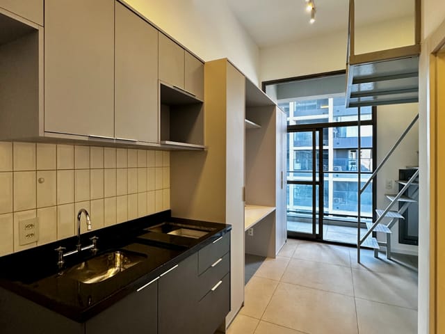Outro com 1250m² 1 quarto e 1 banheiro, à venda, no bairro Brooklin em São Paulo