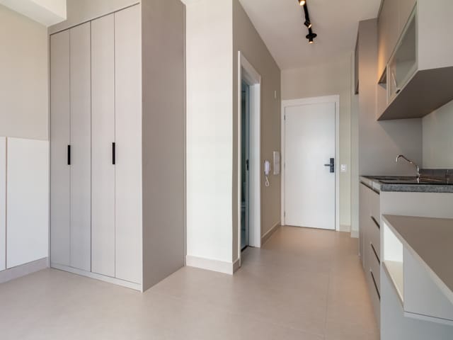 Outro com 24m² 1 quarto e 1 banheiro, à venda, no bairro Vila Cordeiro em São Paulo