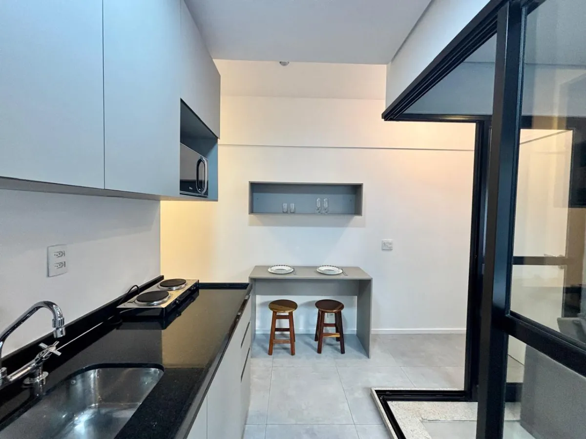 Studio para venda em Pinheiros com 1 quarto, 28m²