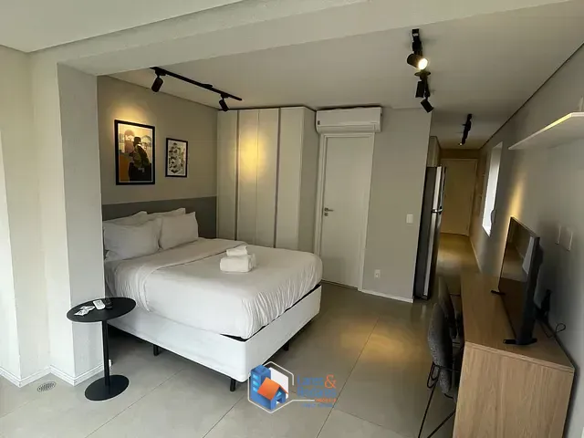Outro com 600m² 1 quarto e 1 banheiro, à venda, no bairro Vila Nova Conceição em São Paulo