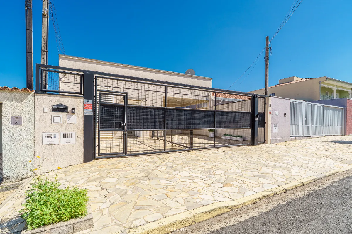 Casa de vila para venda em Jardim Aurélia com 4 quartos, 170m²