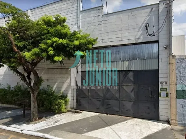 Galpão com 2022m², para alugar, no bairro Jardim Iracema em Barueri
