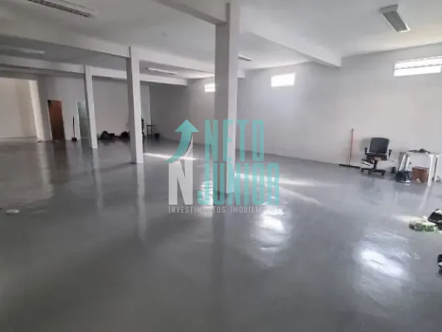 Galpão com 250m², para alugar, no bairro Santo Amaro em São Paulo