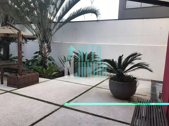 Galpão com 2300m², para alugar, no bairro Várzea da Barra Funda em São Paulo