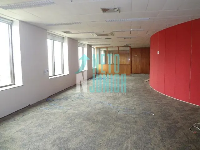 Conjunto com 360m², para alugar, no bairro Vila Nova Conceição em São Paulo