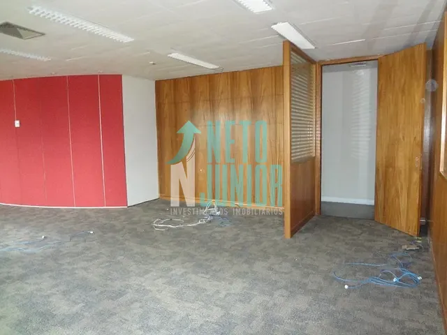 Conjunto com 360m², para alugar, no bairro Vila Nova Conceição em São Paulo