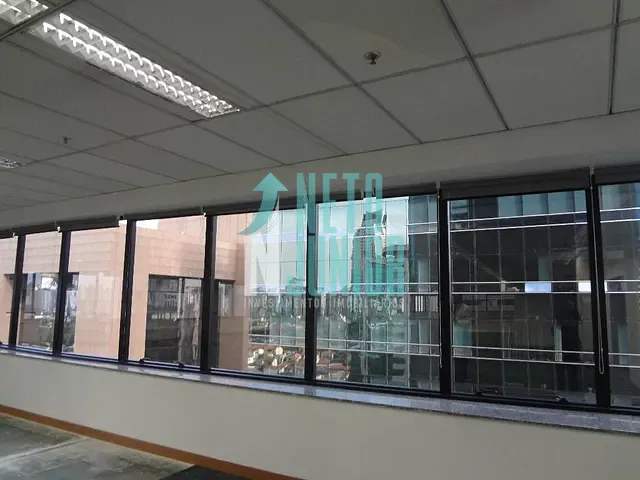 Conjunto com 885m², para alugar, no bairro Brooklin em São Paulo