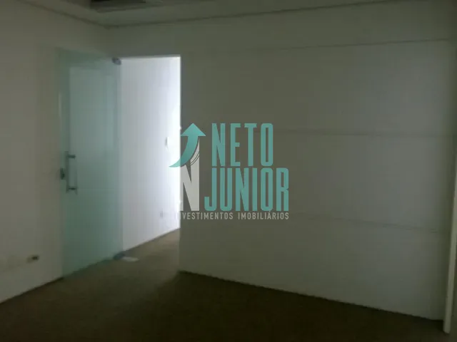 Conjunto com 125m², para alugar, no bairro Itaim Bibi em São Paulo