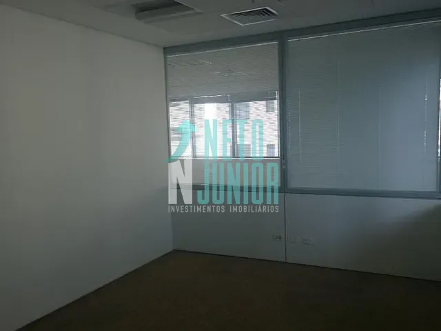 Conjunto com 125m², para alugar, no bairro Itaim Bibi em São Paulo