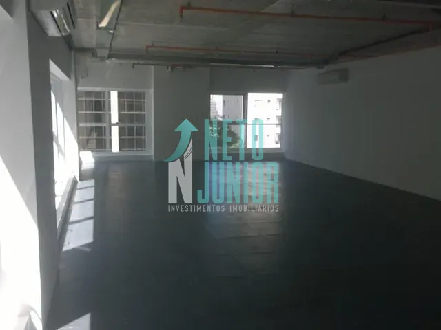 Conjunto com 230m², para alugar, no bairro Itaim Bibi em São Paulo