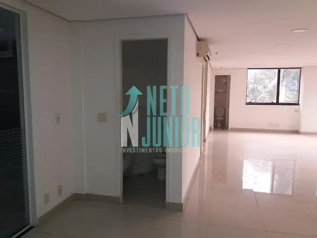 Conjunto com 80m², à venda, no bairro Brooklin Novo em São Paulo