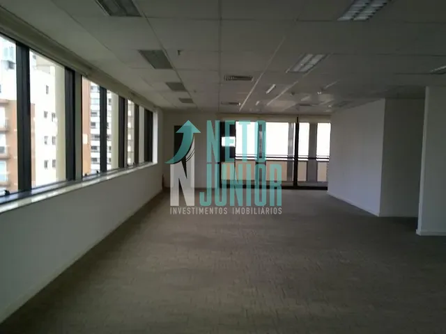 Conjunto com 480m², para alugar, no bairro Itaim Bibi em São Paulo