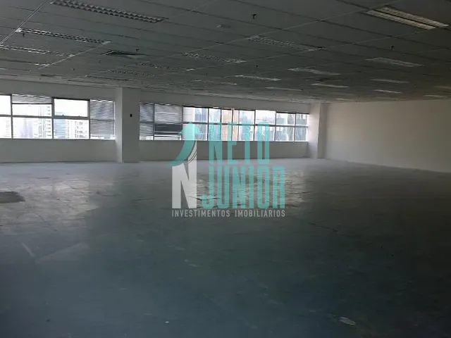 Conjunto com 500m², para alugar, no bairro Itaim Bibi em São Paulo