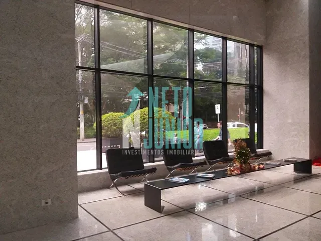 Conjunto com 258m², para alugar, no bairro Cidade Monções em São Paulo