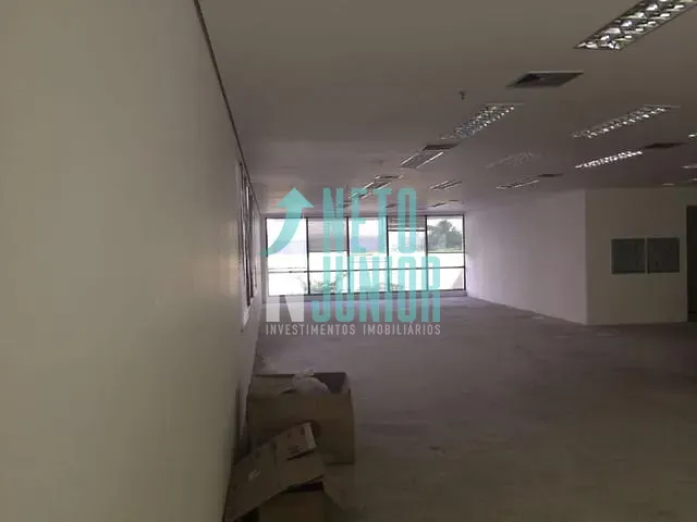 Conjunto com 500m², para alugar, no bairro Vila Olímpia em São Paulo