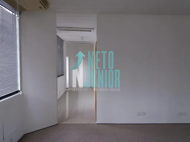 Conjunto com 238m², para alugar, no bairro Brooklin Novo em São Paulo