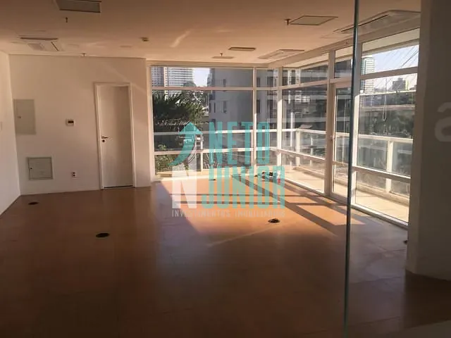 Conjunto comercial com 96m², à venda ou para alugar, no bairro Brooklin Novo em São Paulo