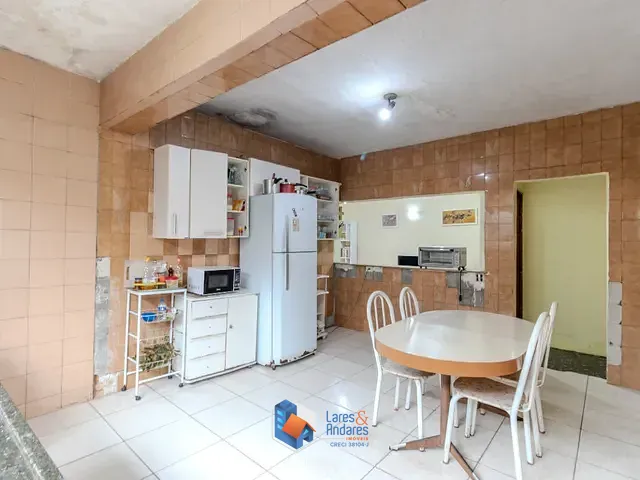 Casa com 352m² 8 quartos e 4 banheiros, à venda, no bairro Jardim Jabaquara em São Paulo