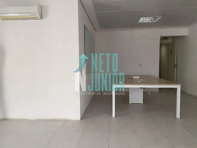 Conjunto com 50m², à venda, no bairro Indianópolis em São Paulo