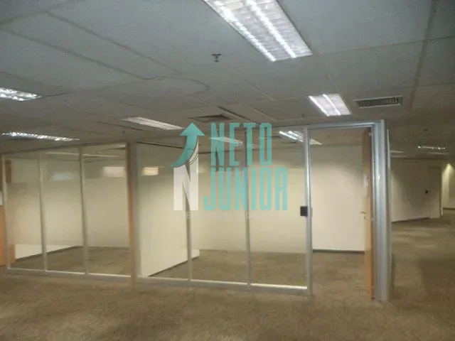 Conjunto com 775m², à venda ou para alugar, no bairro Pinheiros em São Paulo