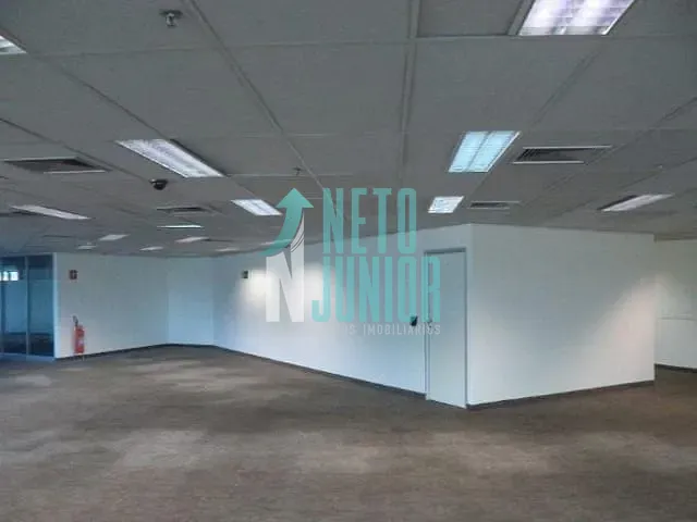 Conjunto com 775m², à venda ou para alugar, no bairro Pinheiros em São Paulo