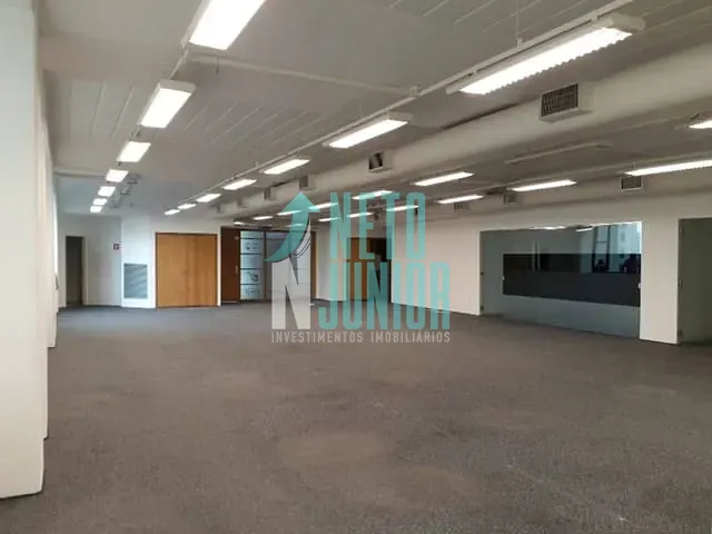 Conjunto com 375m², à venda ou para alugar, no bairro Cidade Monções em São Paulo