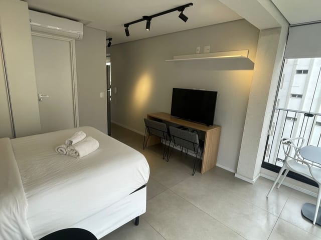 Outro com 600m² 1 quarto e 1 banheiro, à venda, no bairro Vila Nova Conceição em São Paulo