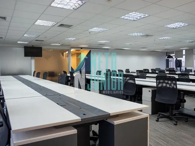 Conjunto com 549m², para alugar, no bairro Cidade Monções em São Paulo