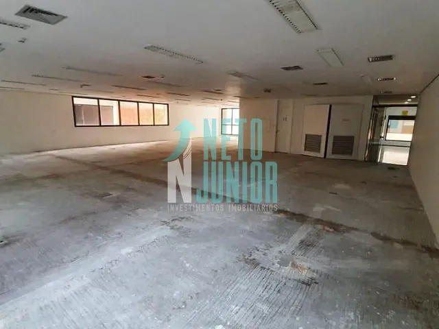 Sala com 251m², para alugar, no bairro Vila Olímpia em São Paulo