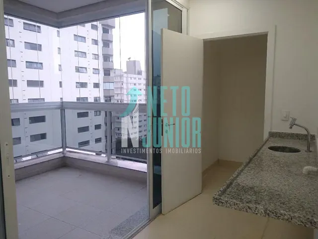 Conjunto com 136m², para alugar, no bairro Indianópolis em São Paulo