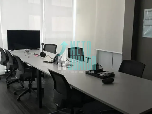 Conjunto com 136m², à venda, no bairro Indianópolis em São Paulo