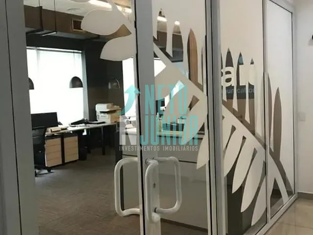Conjunto com 136m², à venda, no bairro Indianópolis em São Paulo