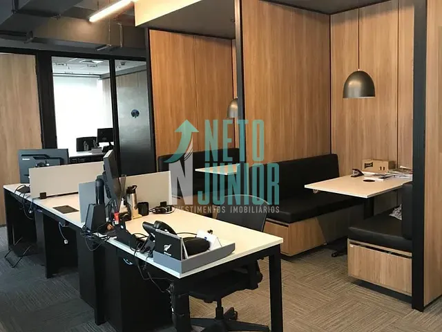 Conjunto com 136m², à venda, no bairro Indianópolis em São Paulo