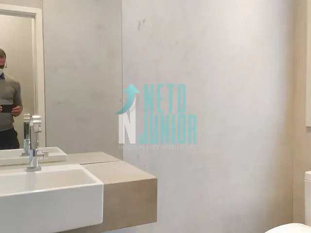 Conjunto com 136m², para alugar, no bairro Indianópolis em São Paulo