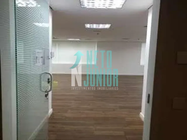 Conjunto com 86m², para alugar, no bairro Cidade Monções em São Paulo