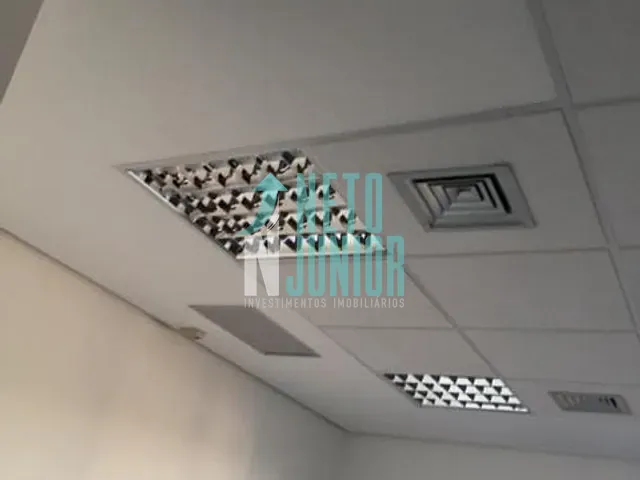 Conjunto com 150m², à venda, no bairro Vila Hamburguesa em São Paulo
