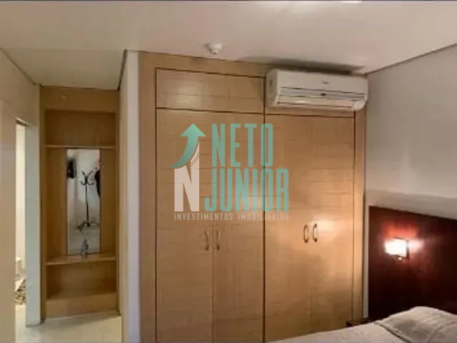 Flat à venda, no bairro Moema em São Paulo