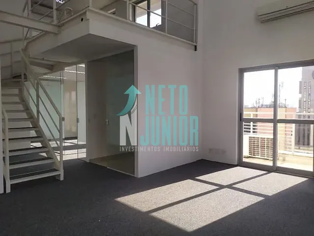Conjunto com 111m², para alugar, no bairro Indianópolis em São Paulo
