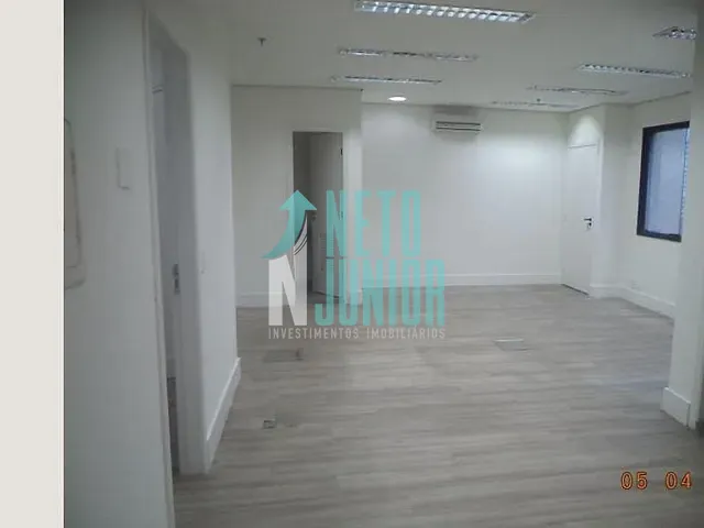 Conjunto com 79m², à venda ou para alugar, no bairro Vila Olímpia em São Paulo