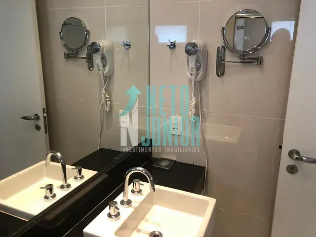 Flat com 35m² 1 quarto e 1 banheiro, à venda ou para alugar, no bairro Itaim Bibi em São Paulo