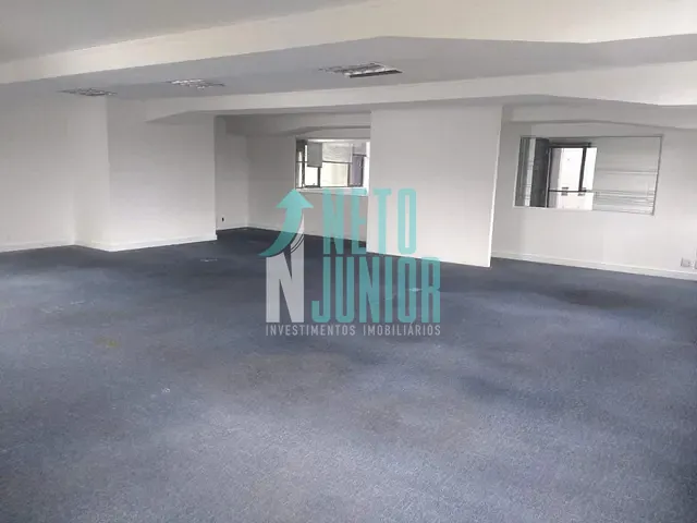 Conjunto com 212m², à venda ou para alugar, no bairro Brooklin em São Paulo
