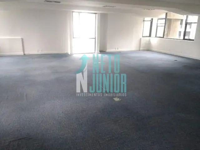 Conjunto com 212m², à venda ou para alugar, no bairro Brooklin em São Paulo