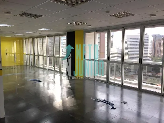 Conjunto com 115m², para alugar, no bairro Vila São Francisco em São Paulo