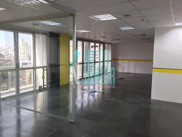 Conjunto com 115m², para alugar, no bairro Vila São Francisco em São Paulo