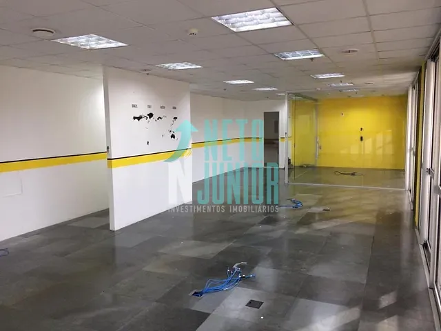 Conjunto com 115m², para alugar, no bairro Vila São Francisco em São Paulo