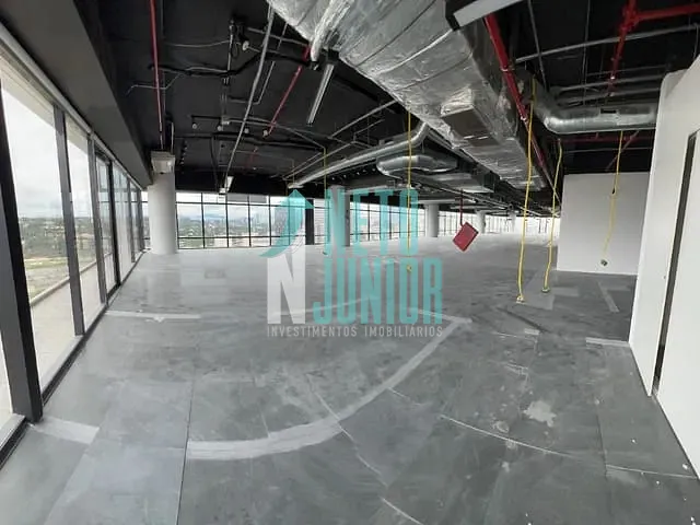 Conjunto com 742m², à venda ou para alugar, no bairro Cidade Monções em São Paulo